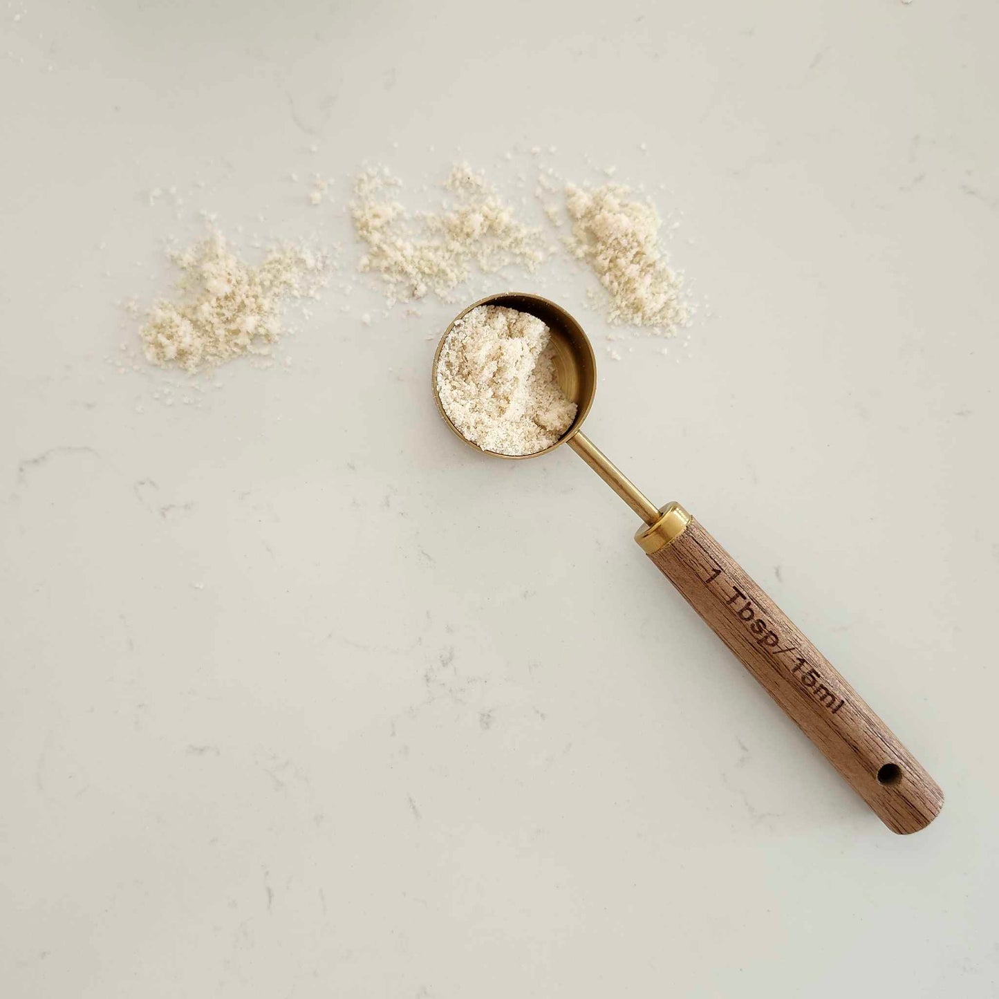 Ensemble de tasses et cuillères à mesurer | Acier inox et noyer