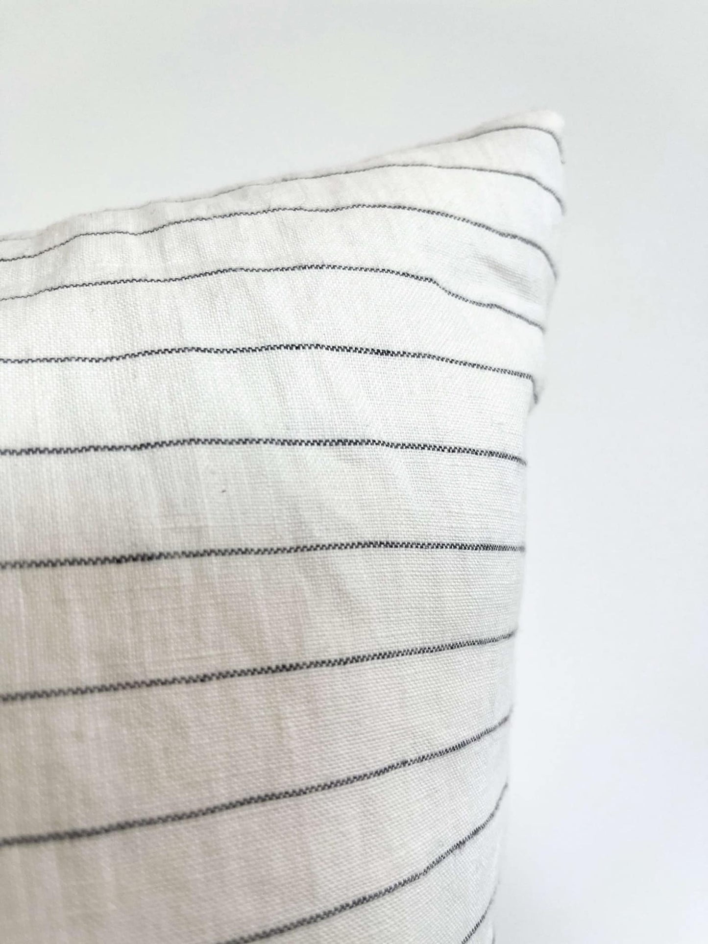 Nina cushion cover | Floral linen