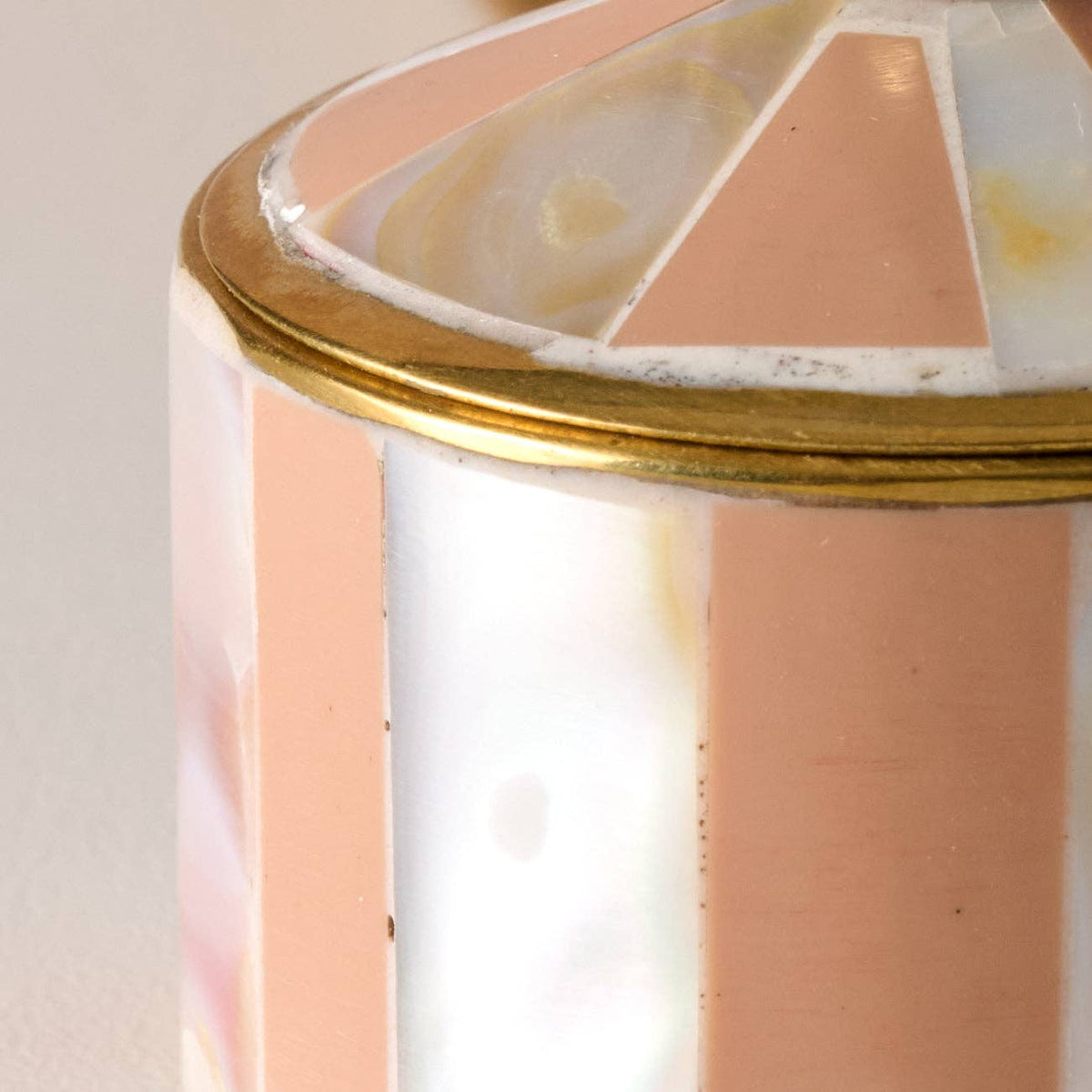 Sarkas Mother-of-Pearl Circus Tent Box - Fishing
