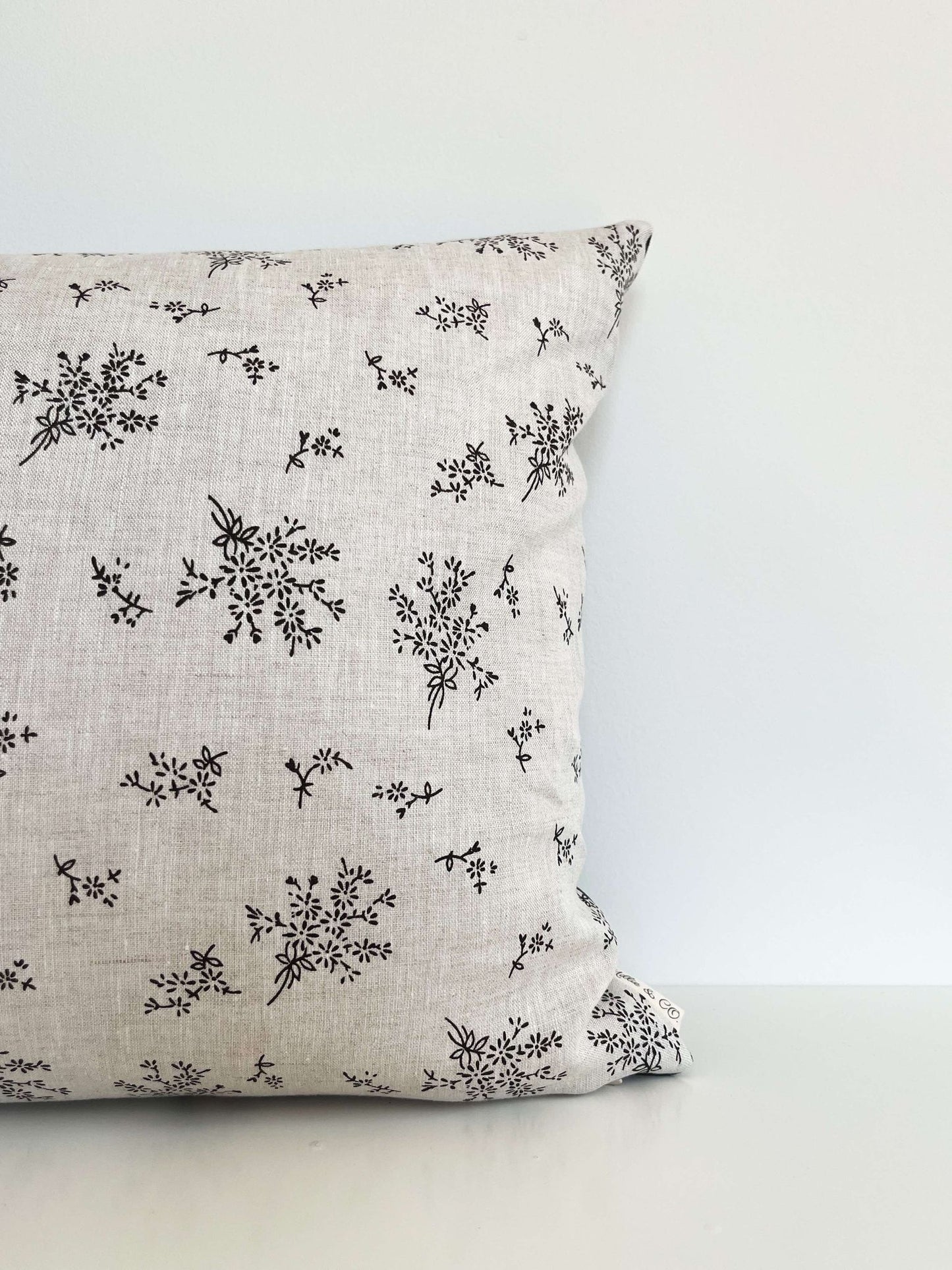 Housse de coussin Hannah | Lin blanc fleurs délicates