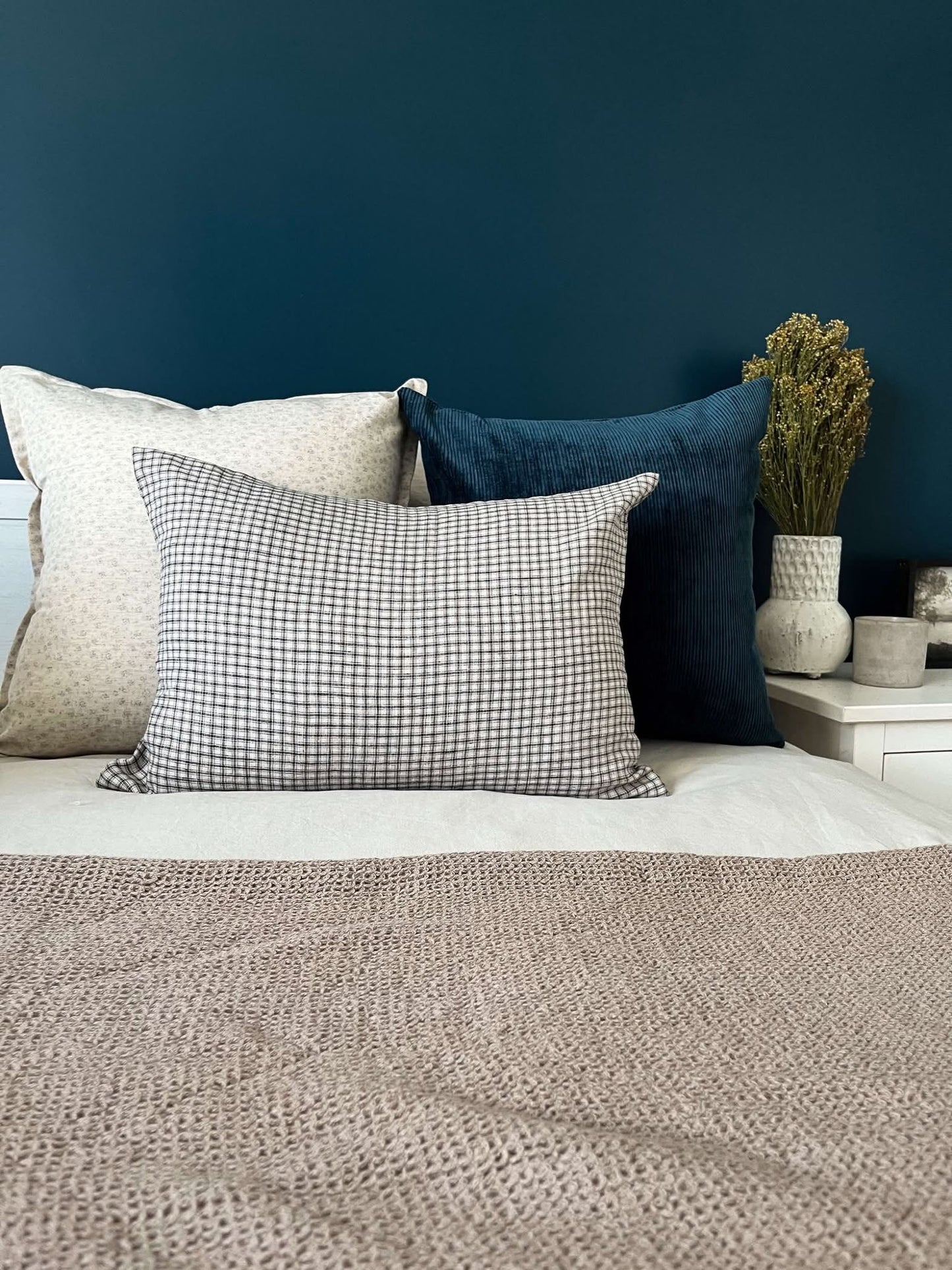 Housse de coussin Morane | Velours côtelé bleu encre