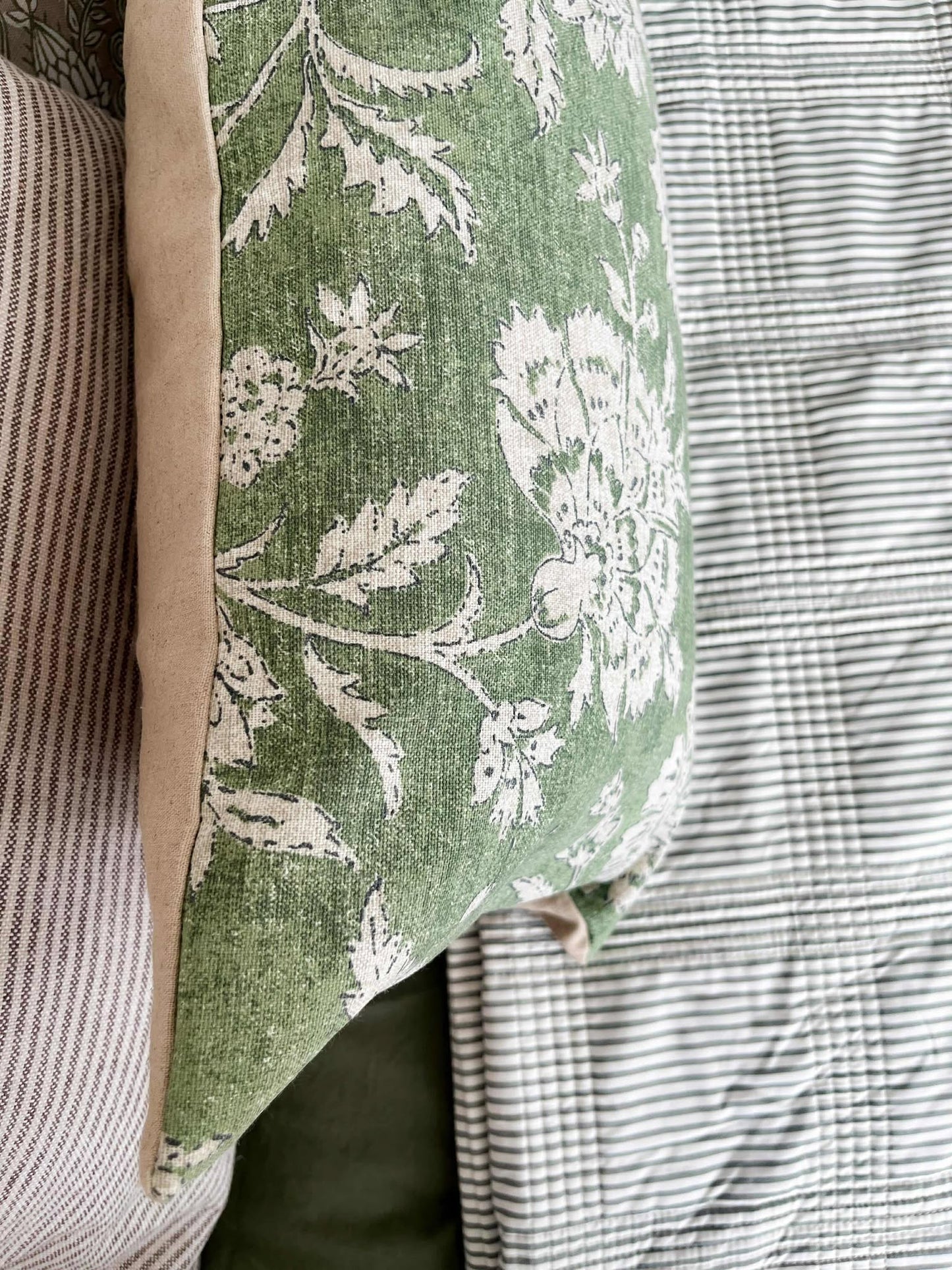 Housse de coussin Hope | Vert Basilic