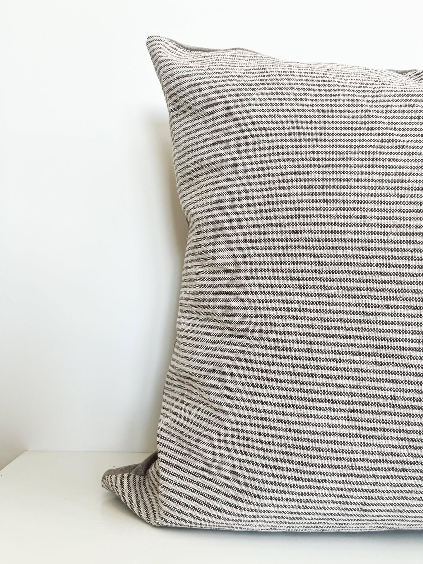 Housse de coussin Sofia | Ligné taupe