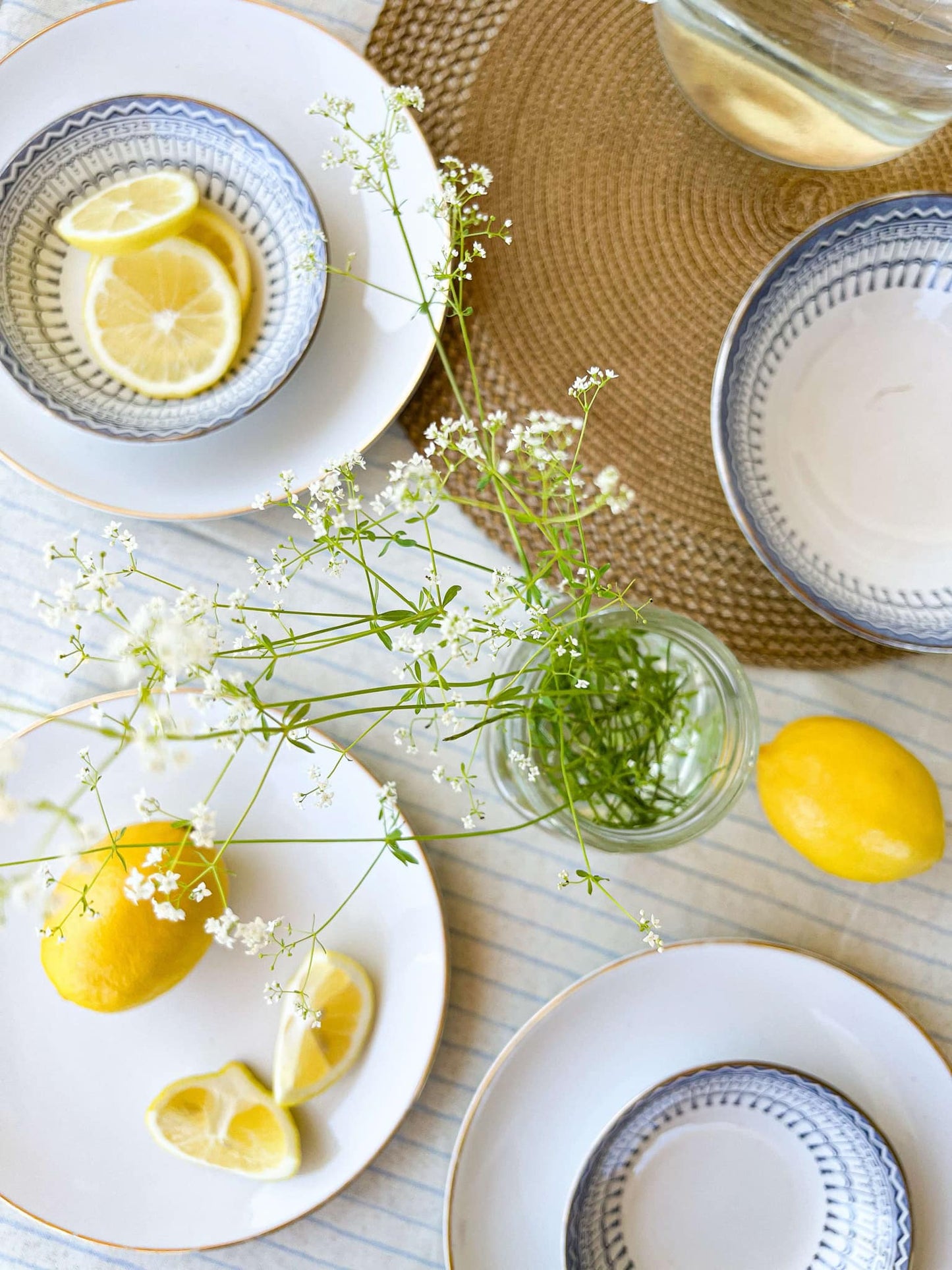 Coastal tablecloth | Butter yellow and light blue