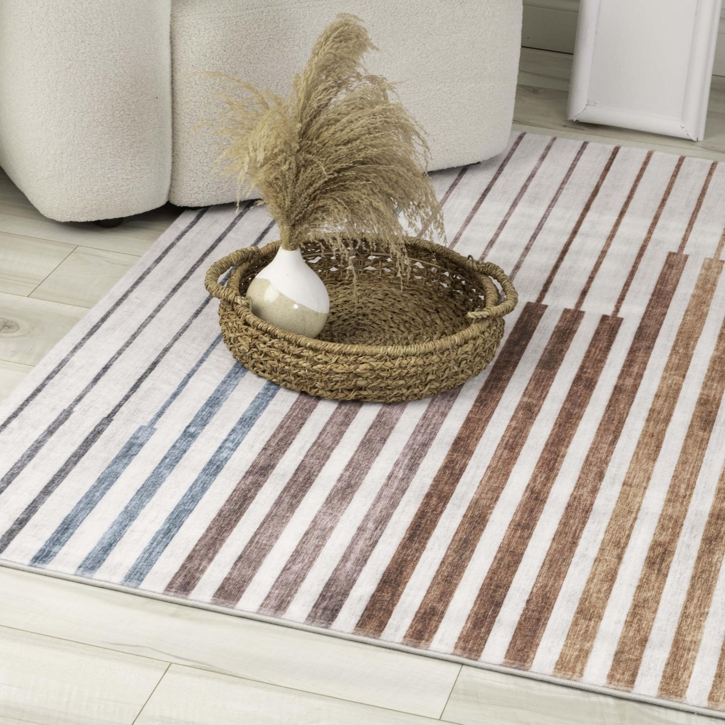 Abstract white rug with colorful and rainbow stripes | Eclipse