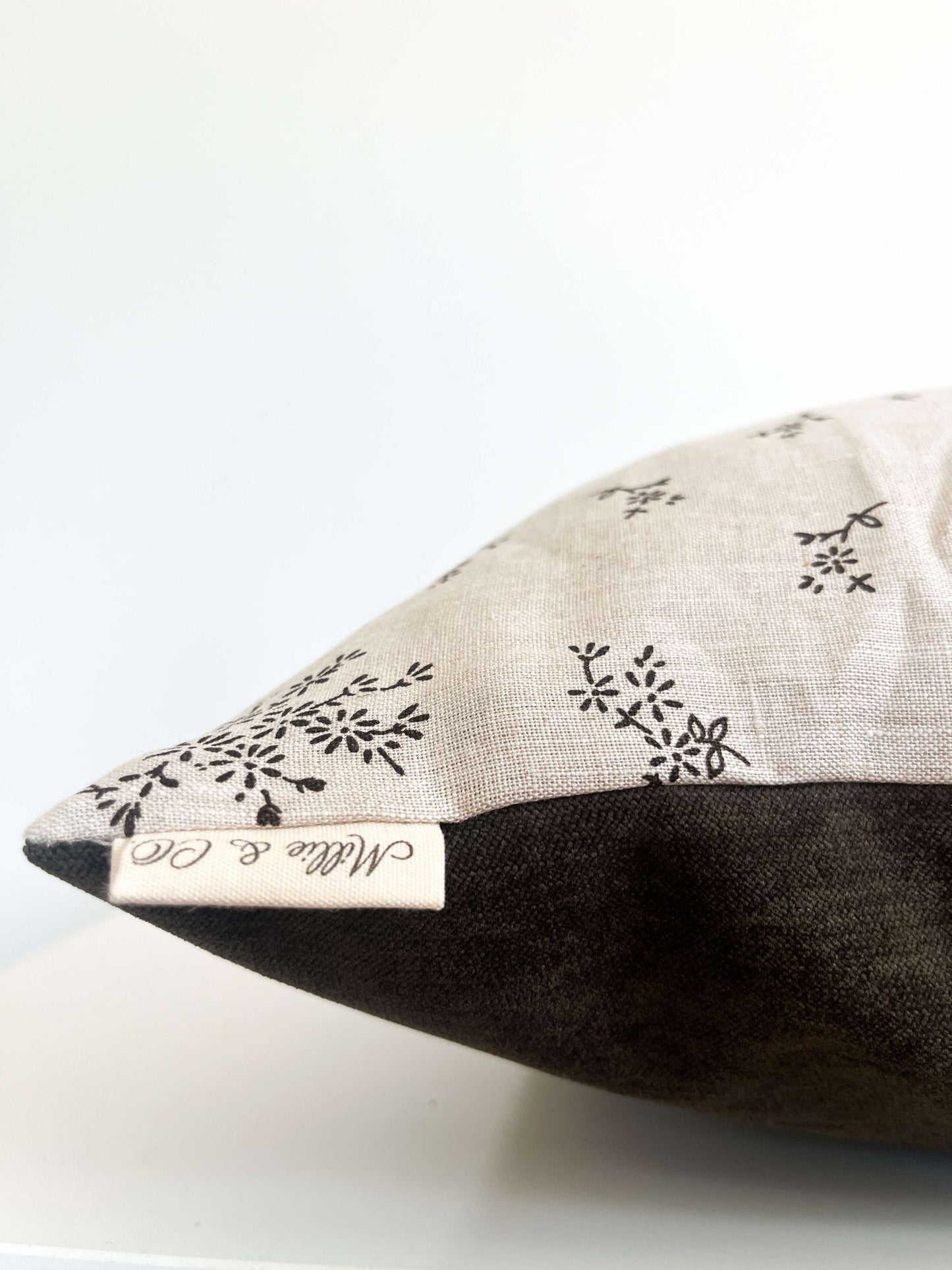 Housse de coussin Hannah | Lin blanc fleurs délicates