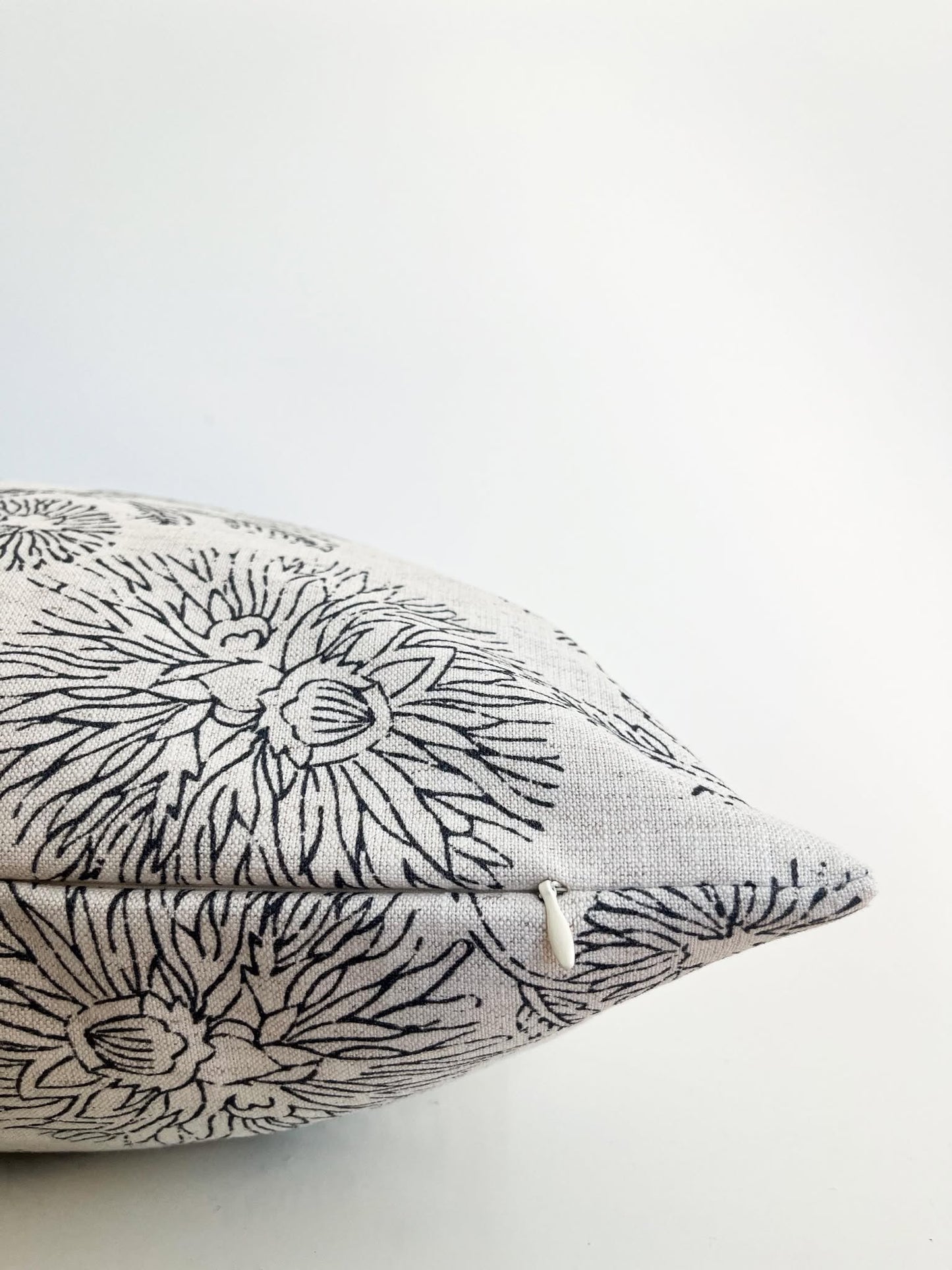 Housse de coussin Aimée | Lin Blanc et Ardoise