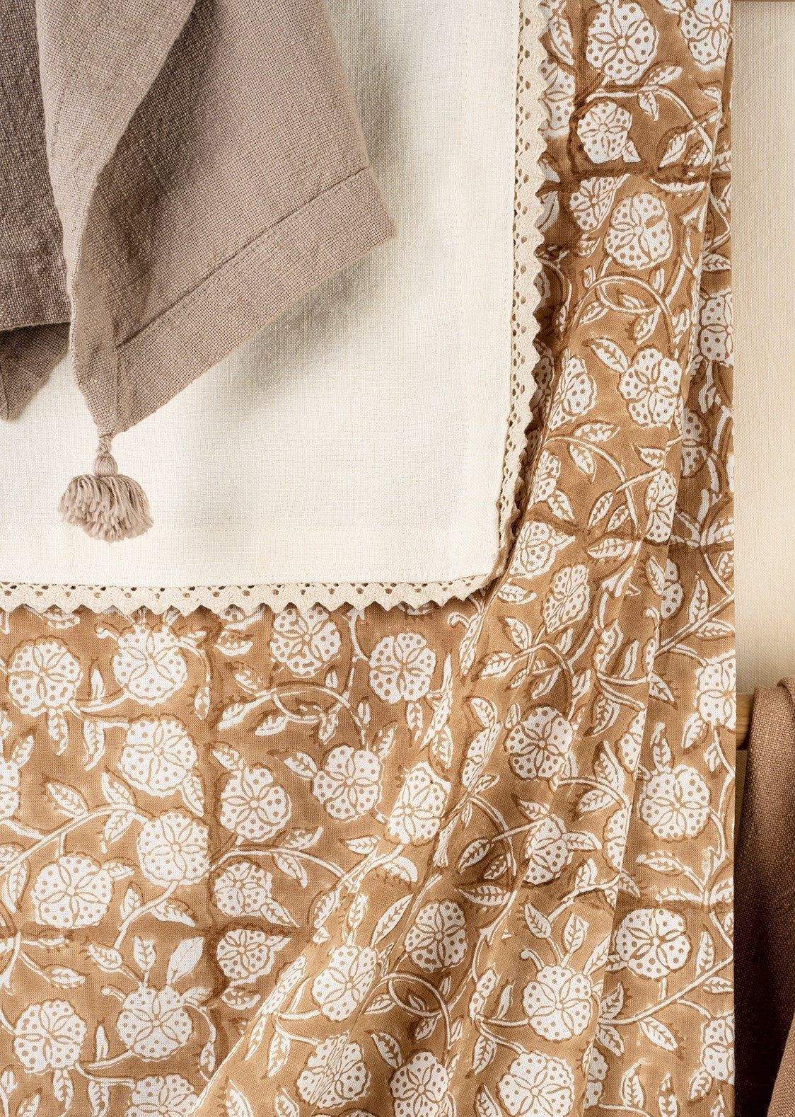 Serviettes en dentelle Maeve beige | Lot de 4