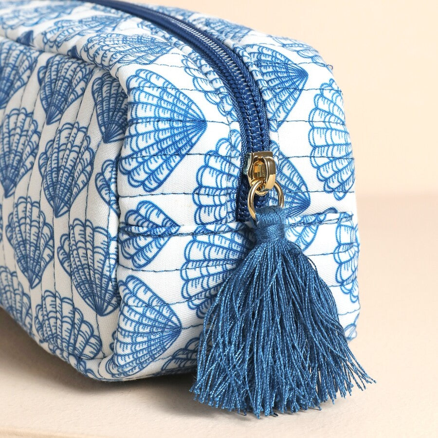 Trousse à maquillage bleu marine en forme de coquillage