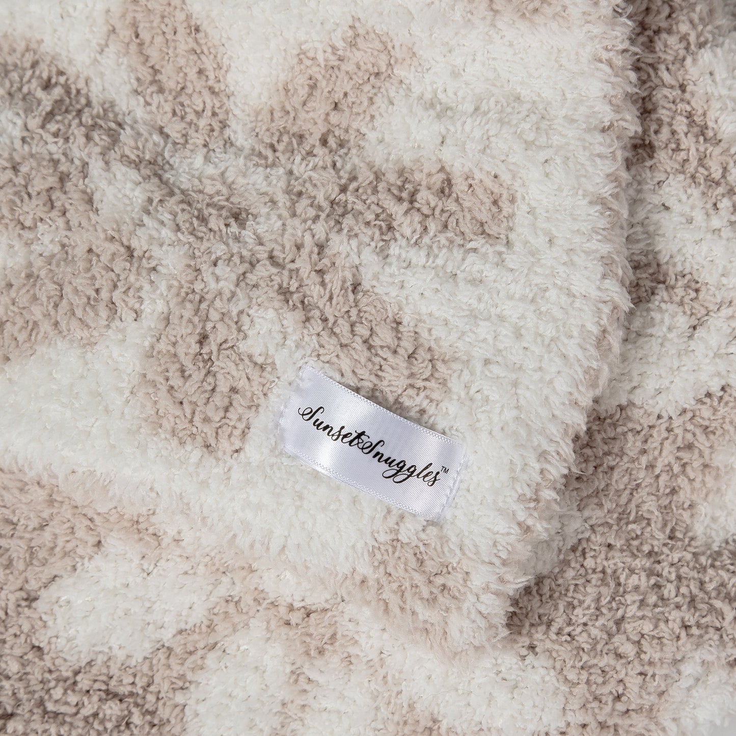 Couverture pour tout-petit à imprimé marguerites beige rosé et blanc