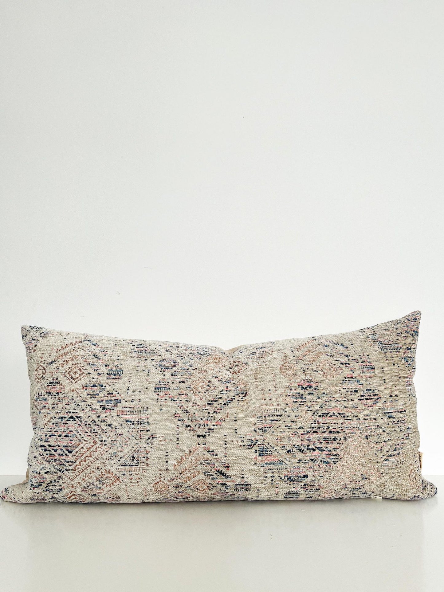 Nora cushion cover