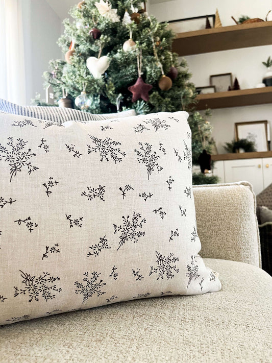 Housse de  coussin Hannah |  Lin blanc fleurs délicates