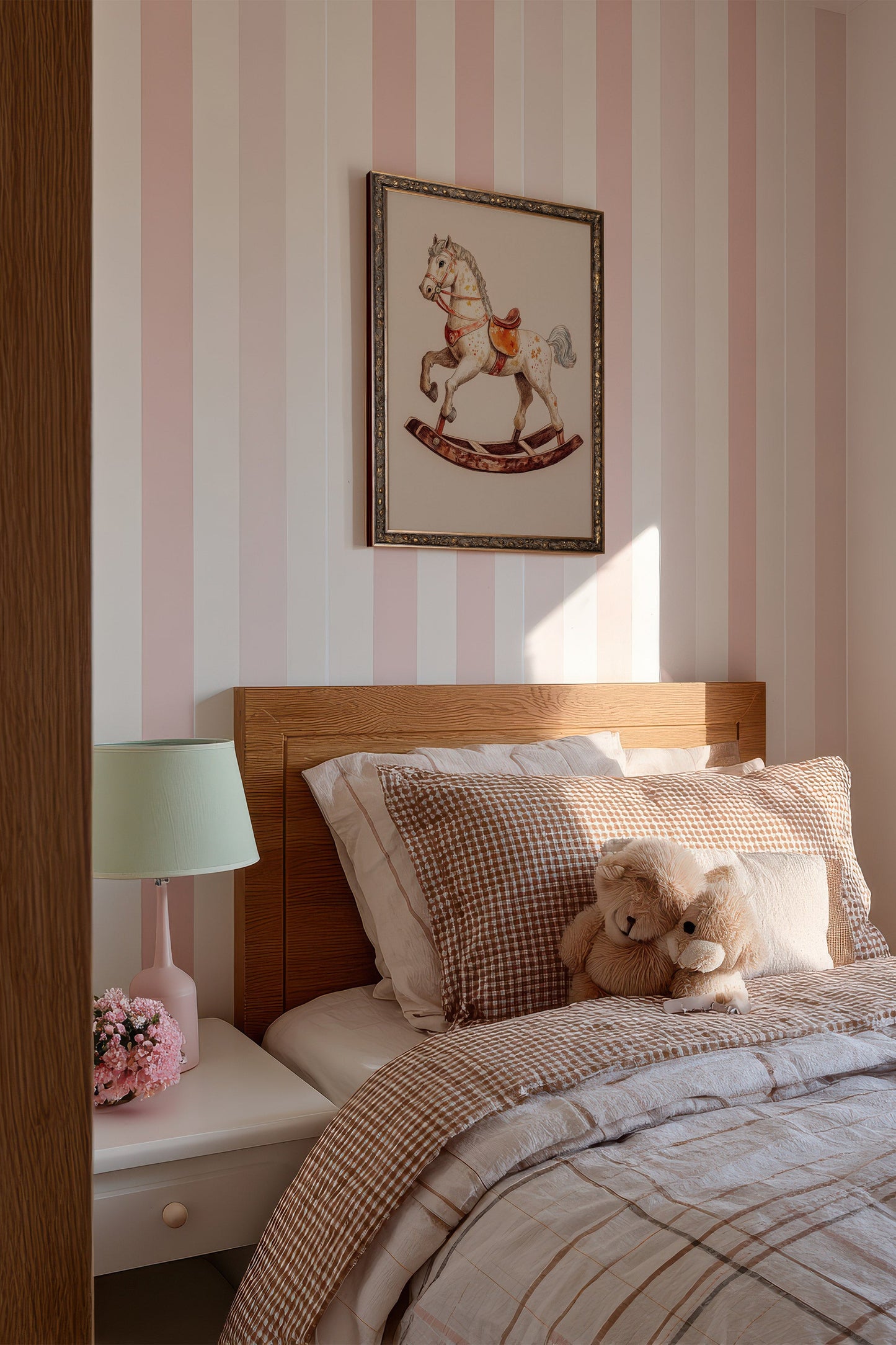 CHEVAL À BASCULE, CADRE VINTAGE BRONZE