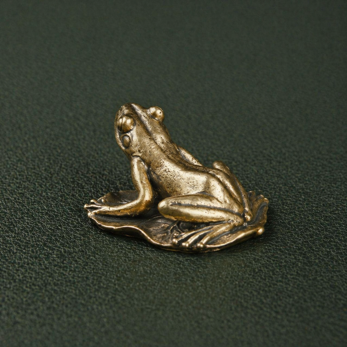 Figurine La Grenouille en laiton antique | Collection "Porte-bonheur
