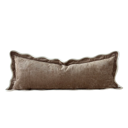 Housse de traversin lumbar Adaline couleur Café latté | bord festonné