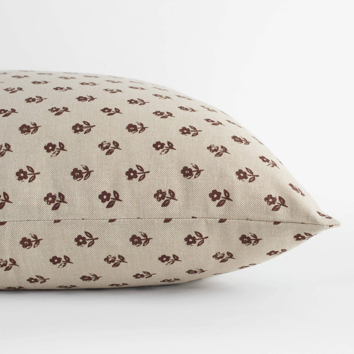 Housse de coussin Pippa  |  Motif floral délicat