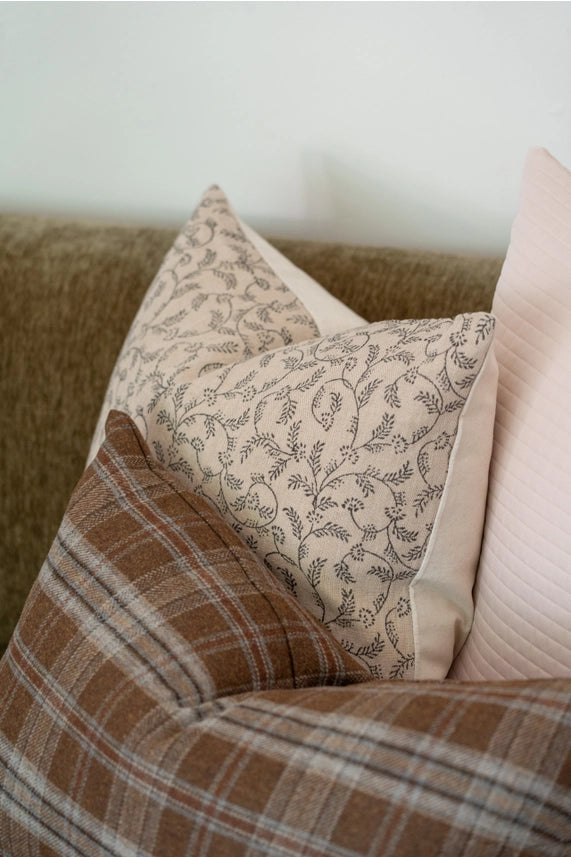 Sketch Table Lamp