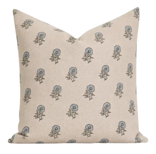 Housse de coussin florale Elsie | Bleu doux et naturel