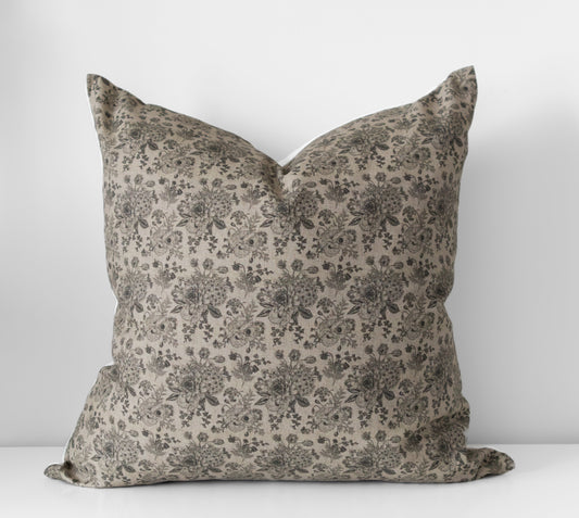 Housse de coussin Elizabeth |  motif floral et vintage