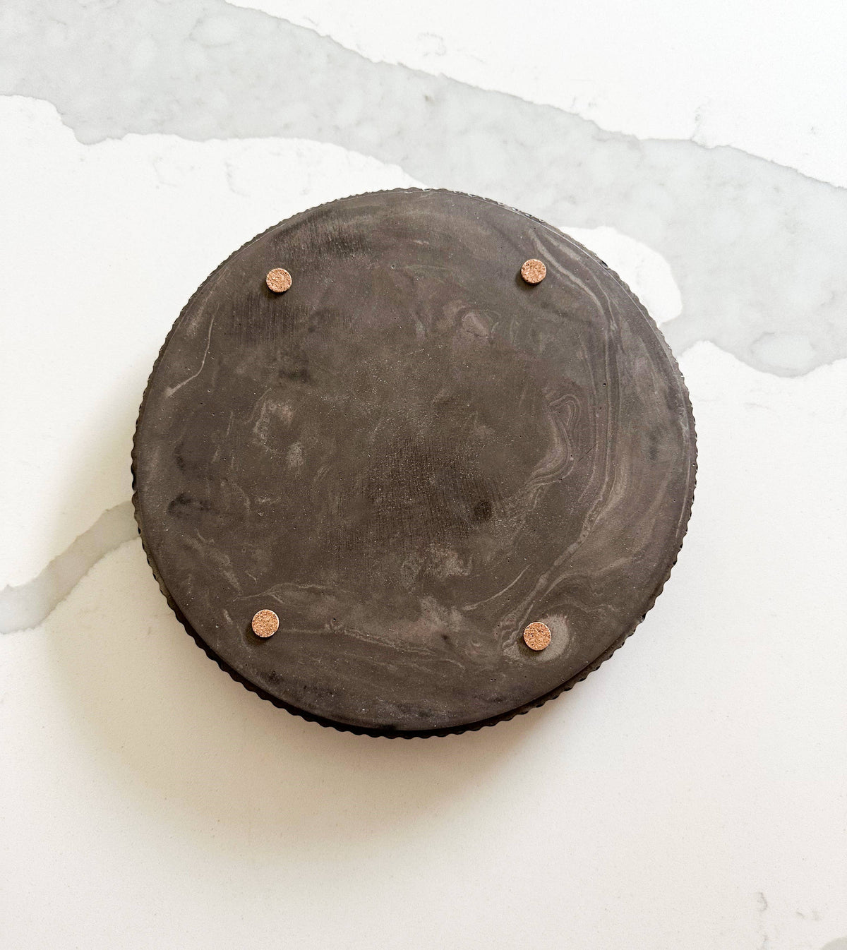 Plateau Rond Cannelé décoratif  Mocha | Collection Nuances et Terres