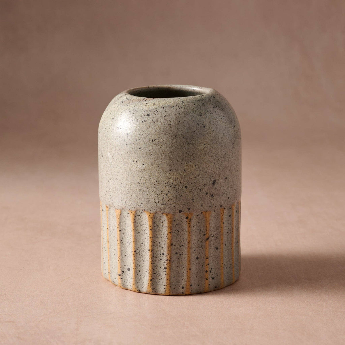 Vase cannelé en céramique | Argile