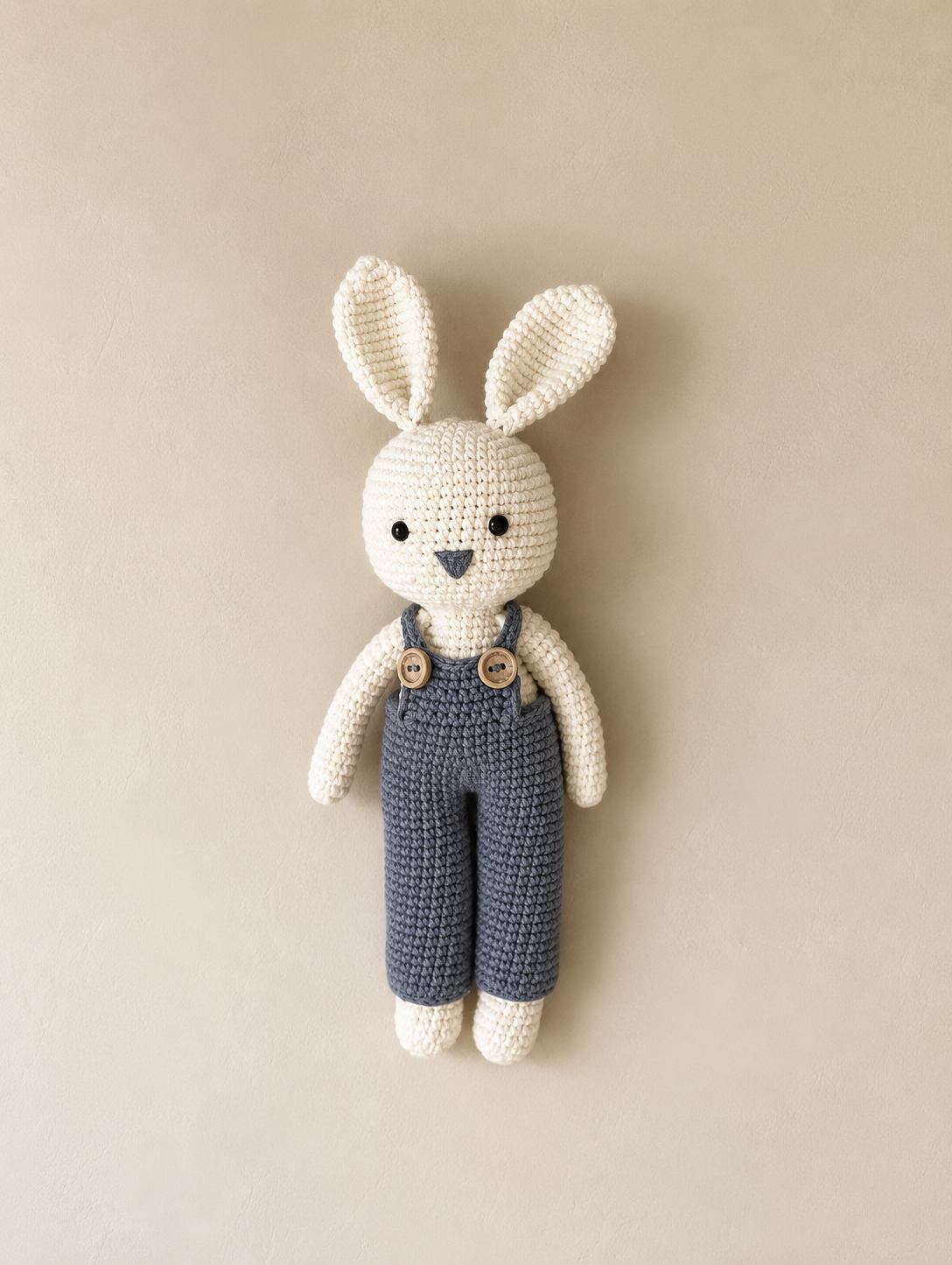 Peluche Lapin Adrian | Confectionnée à la main crochet