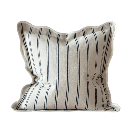 Coussin Chloé à rayures nautiques| bord festonné