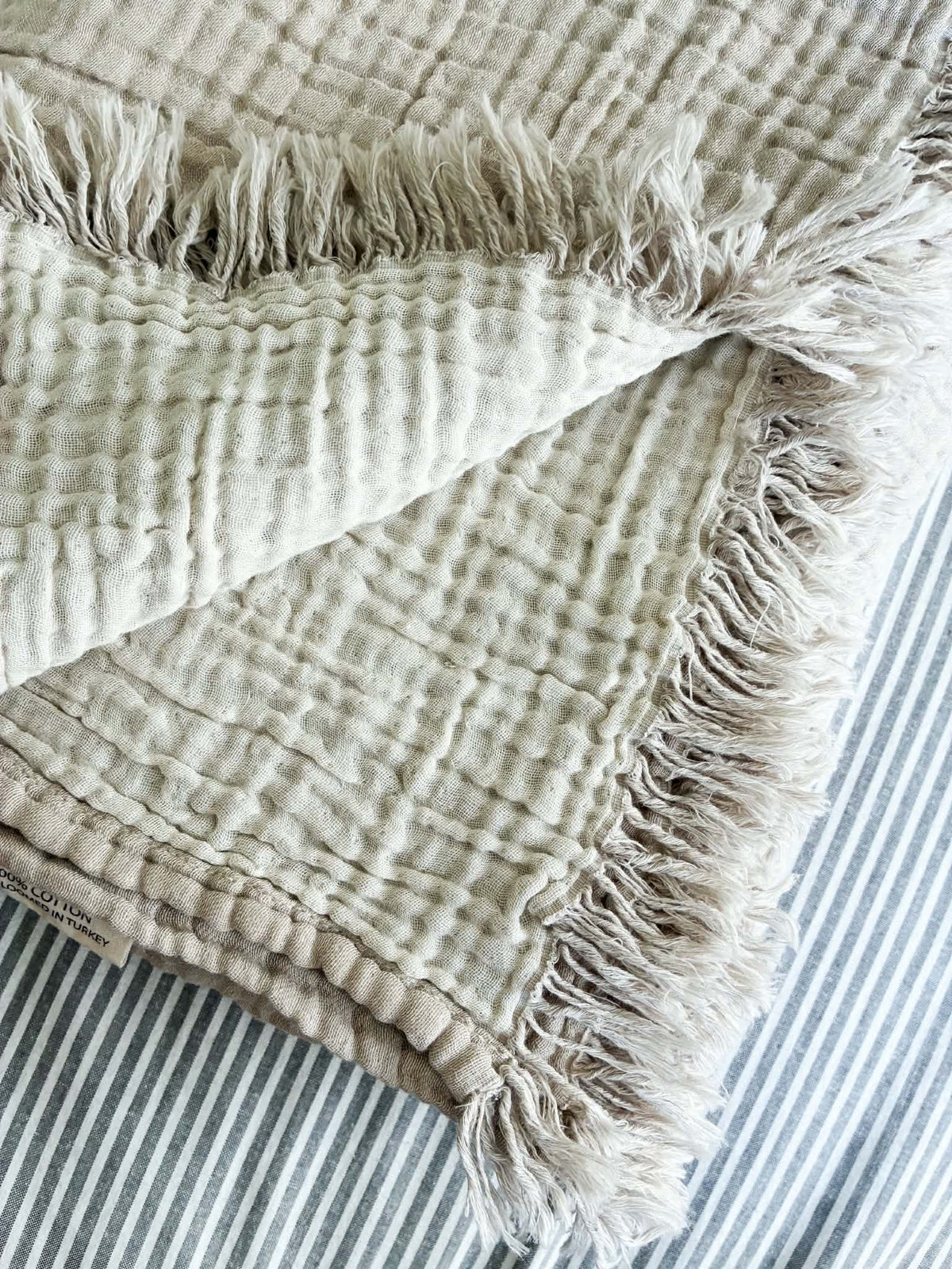 Waffle muslin bed throw | Sand beige