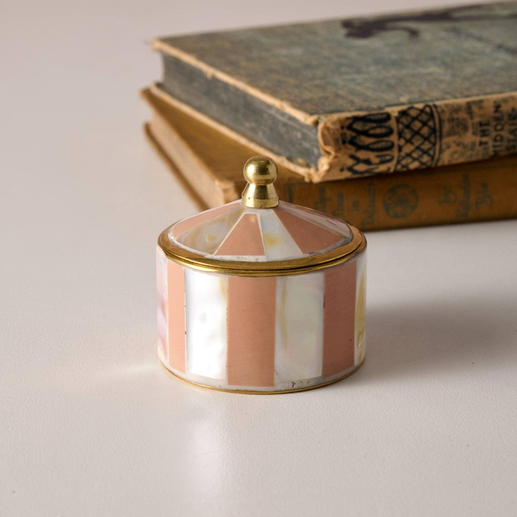 Sarkas Mother-of-Pearl Circus Tent Box - Fishing
