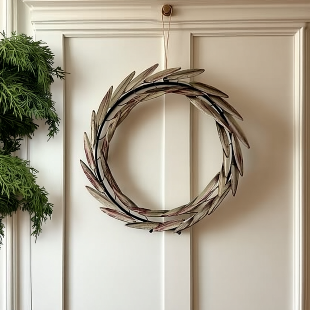 Sleek Nordic-style crown | Norma 