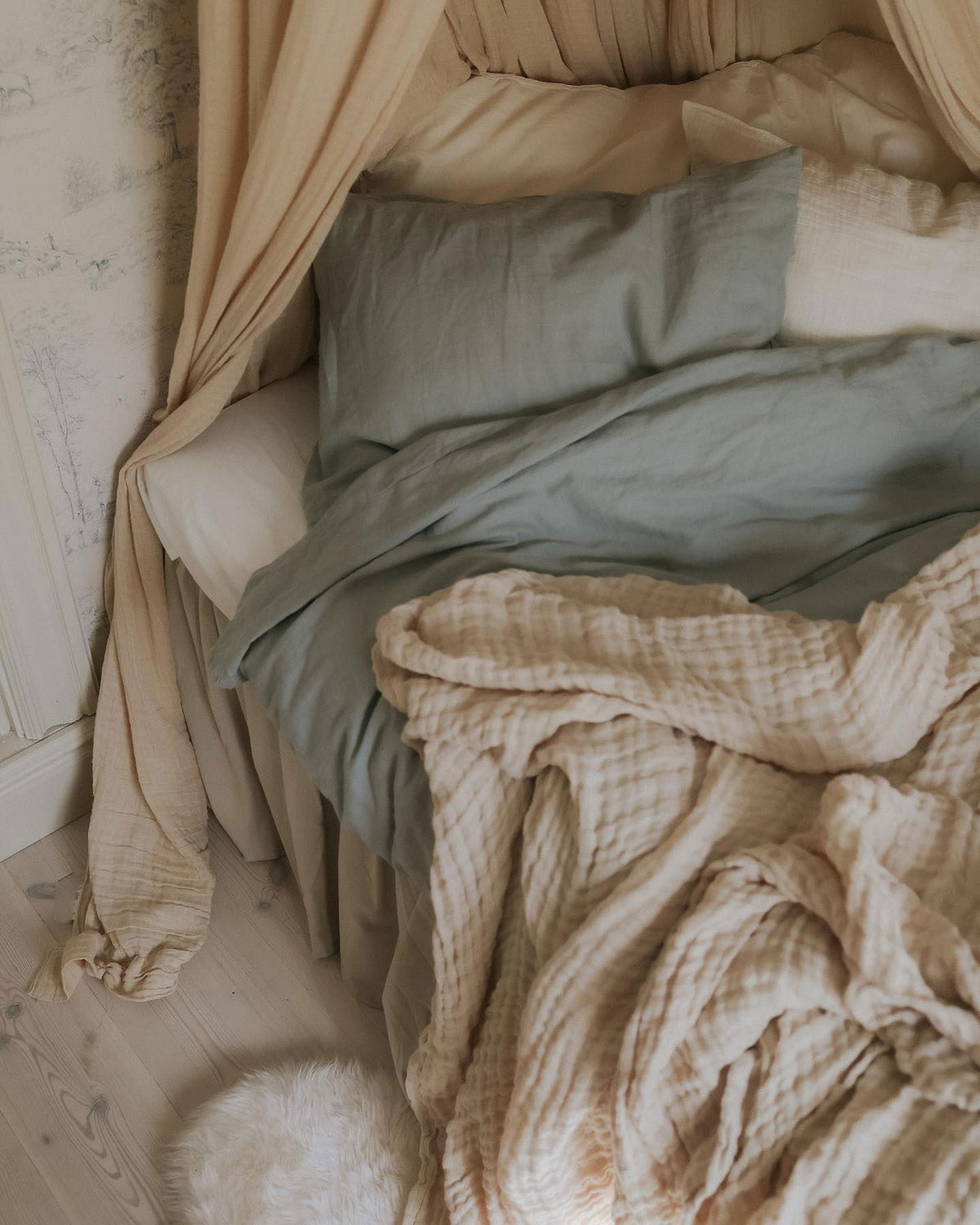 Papier peint Montfort  |  Indigo blue